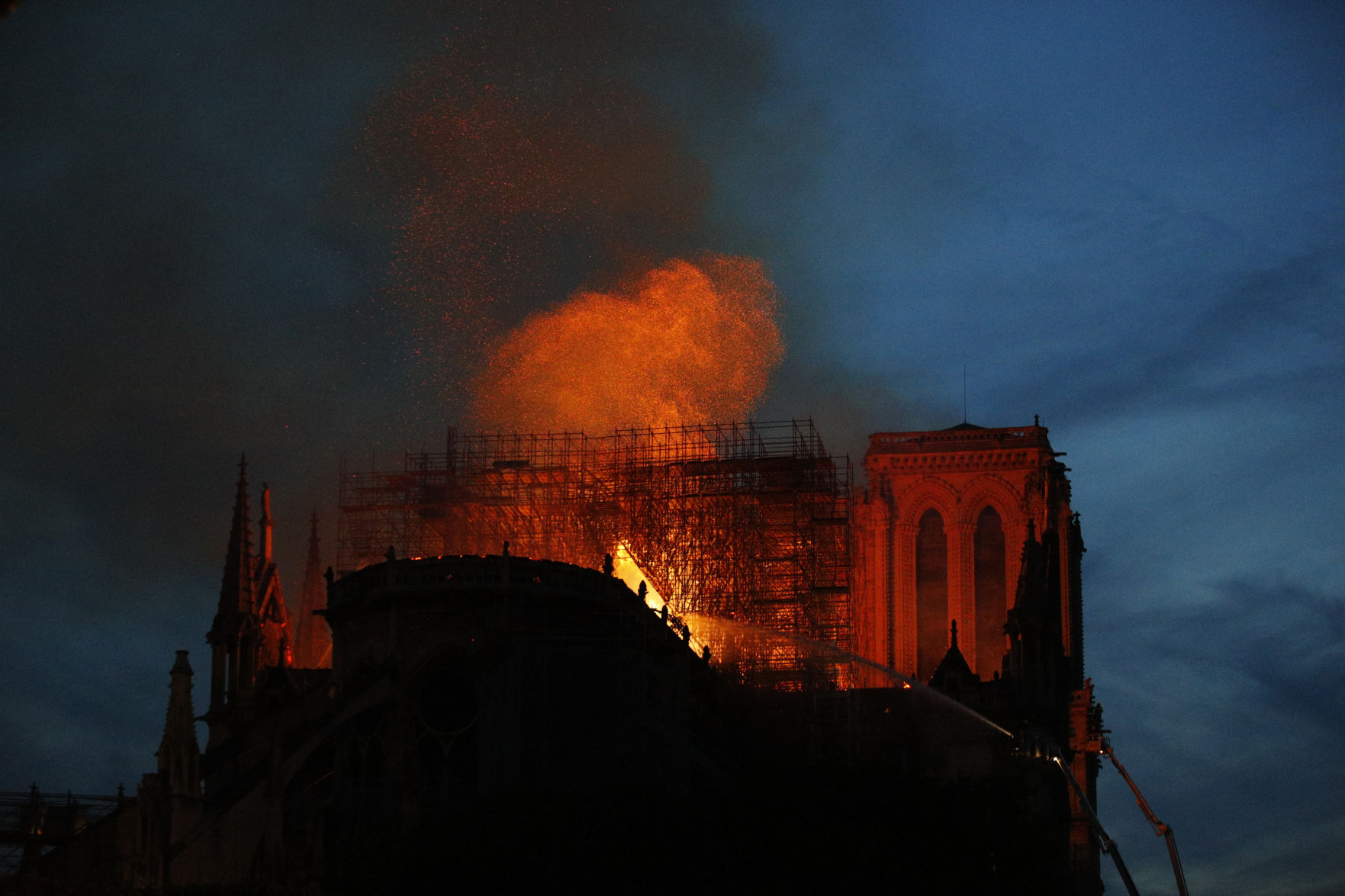 France Notre Dame Fire